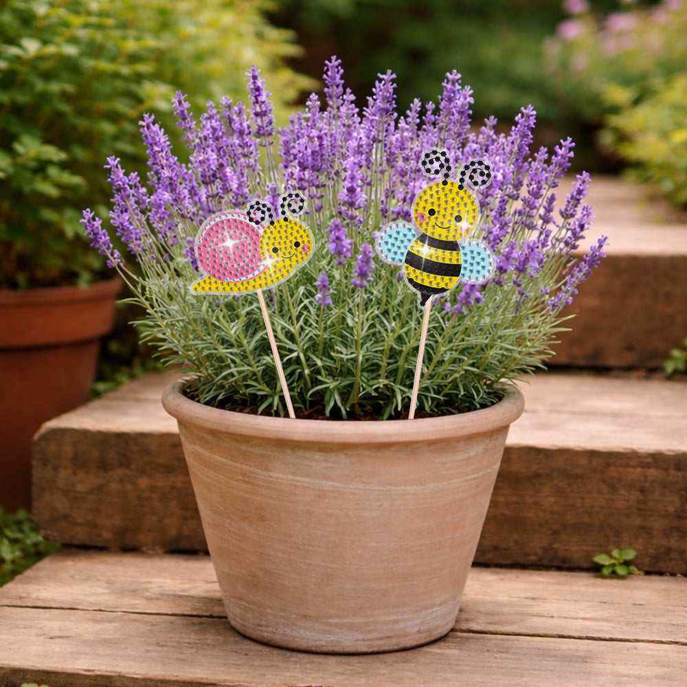 8PCS Beneficial Insects Diamond Painting Garden Stakes