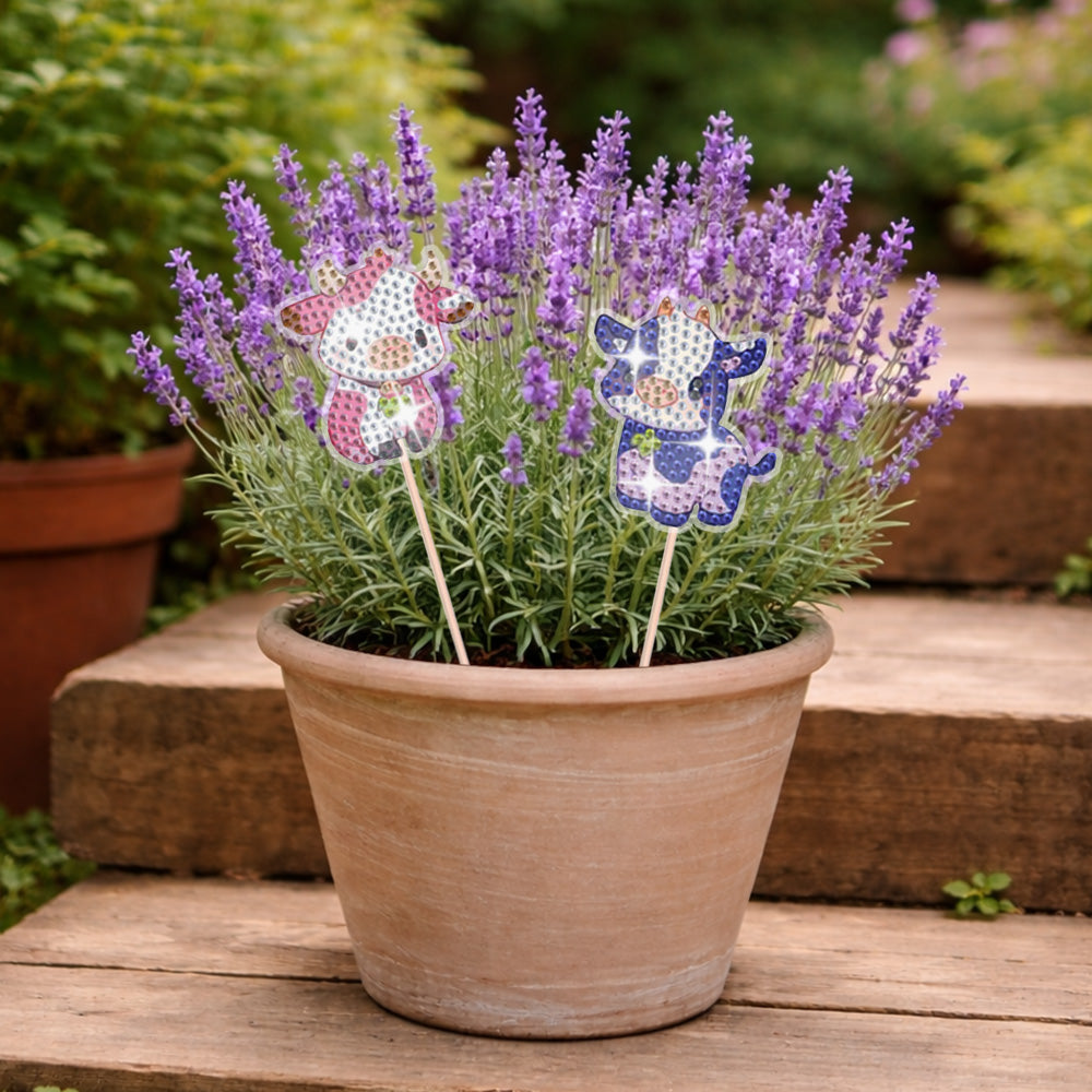 8PCS Cute Cows Diamond Painting Garden Stakes