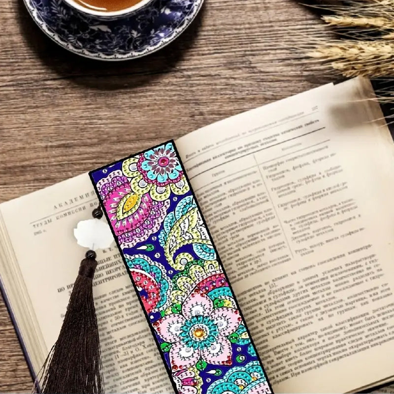 2/4Pcs Abstract Flowers and Vines Leather Bookmark Diamond Painting Kits