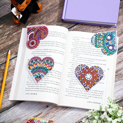 4Pcs Shining Heart Shaped Mandala PU Corner Cover Bookmark Diamond Painting Kits