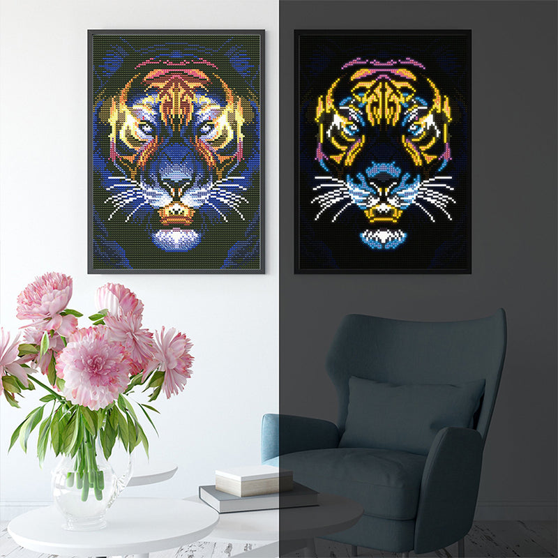 Tiger Head Colored Luminous Crystal Rhinestone Diamond Painting