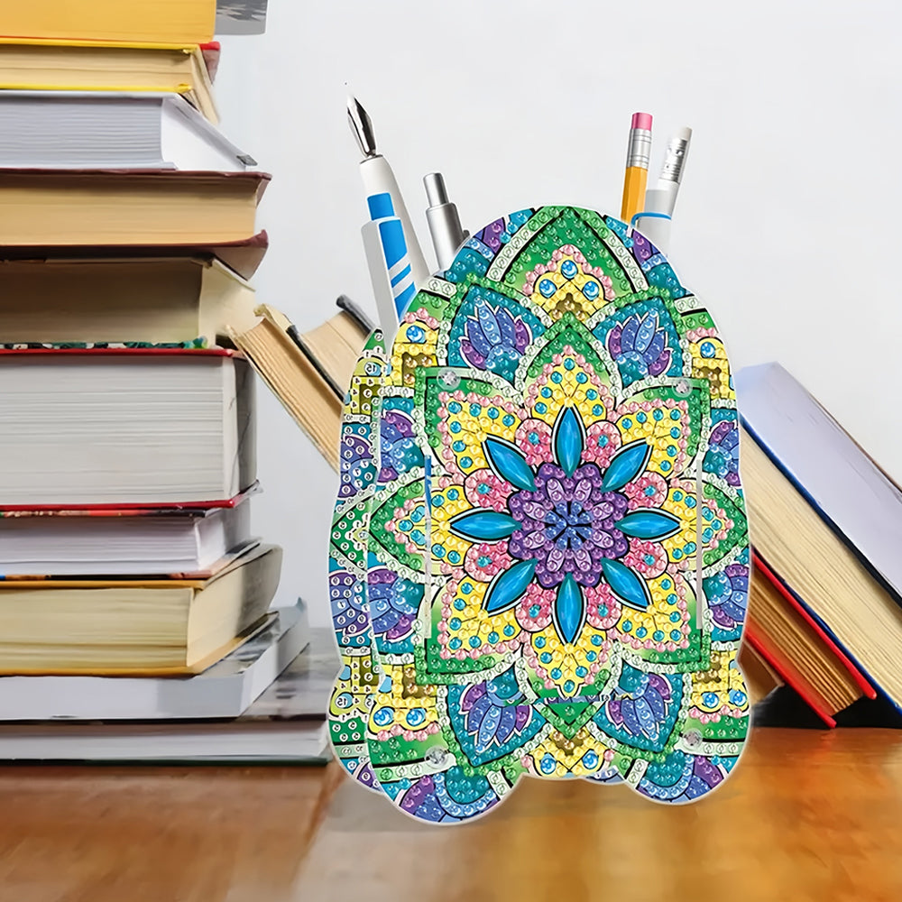 Green and Yellow Mandala Pattern Diamond Painting Pen Holder