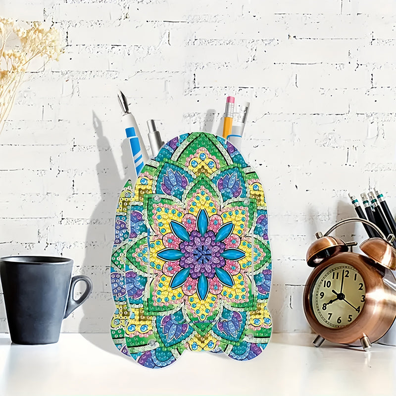 Green and Yellow Mandala Pattern Diamond Painting Pen Holder