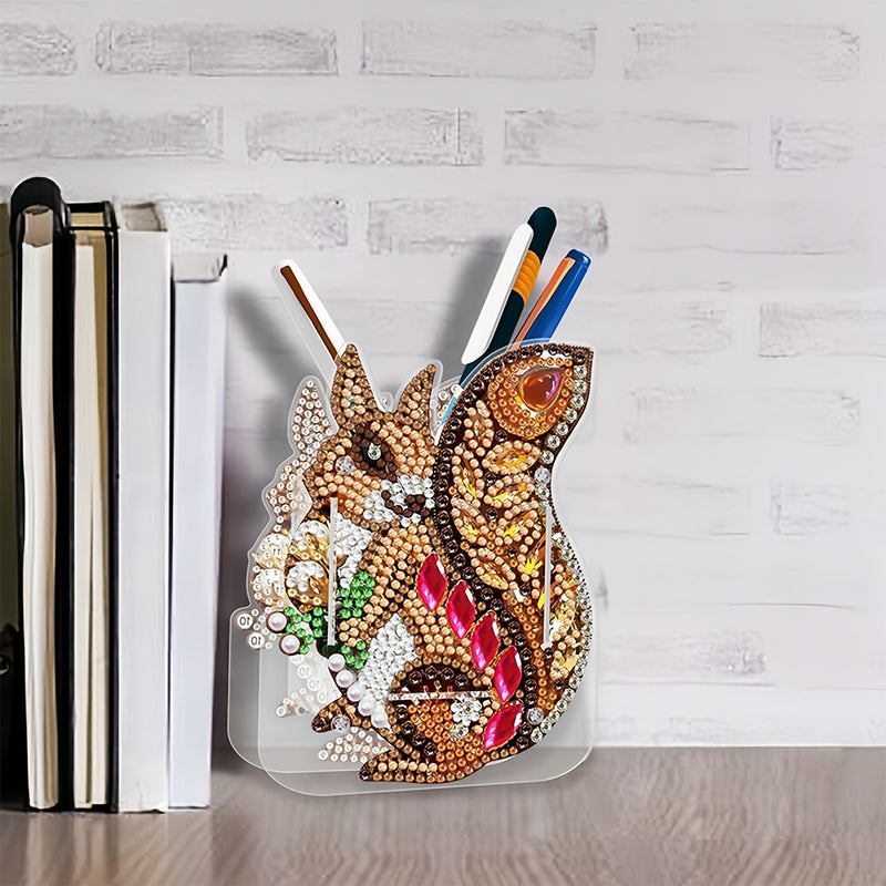 Happy Brown Squirrel Diamond Painting Pen Holder