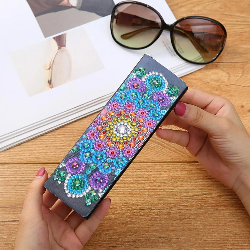 Blue and Red Mandala Leather Glasses Storage Case Diamond Painting Kits STOBOX310