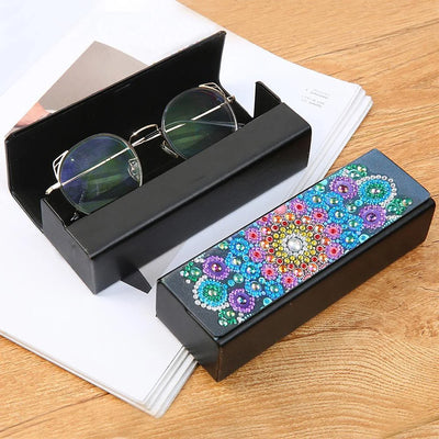 Blue and Red Mandala Leather Glasses Storage Case Diamond Painting Kits STOBOX310