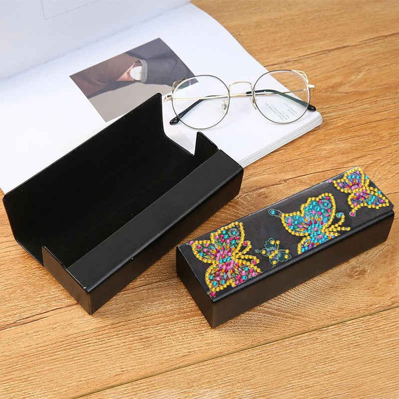 Flying Butterfly Leather Glasses Storage Case Diamond Painting Kits STOBOX316