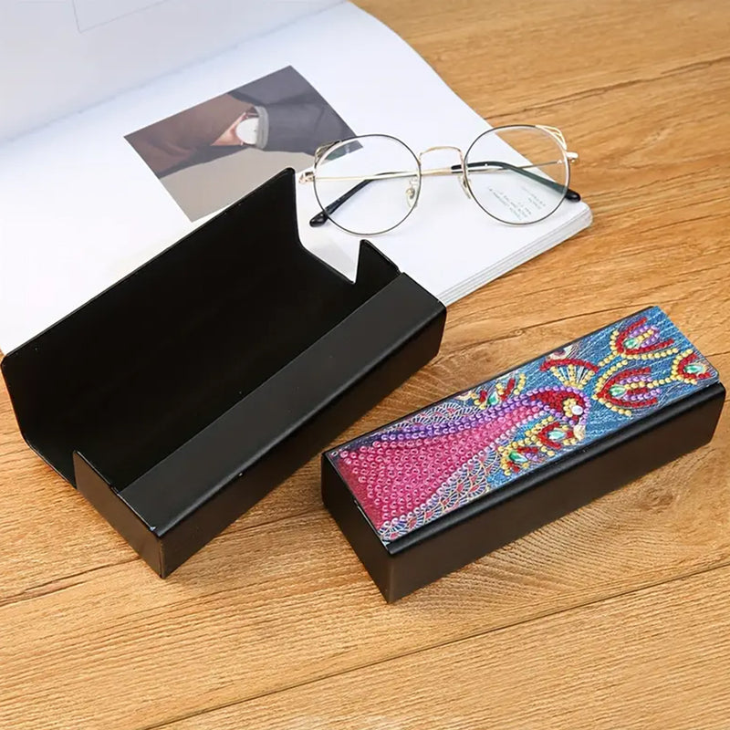 Red Peacock Leather Glasses Storage Case Diamond Painting Kits STOBOX331