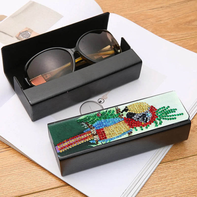 Colorful Parrot Leather Glasses Storage Case Diamond Painting Kits STOBOX338