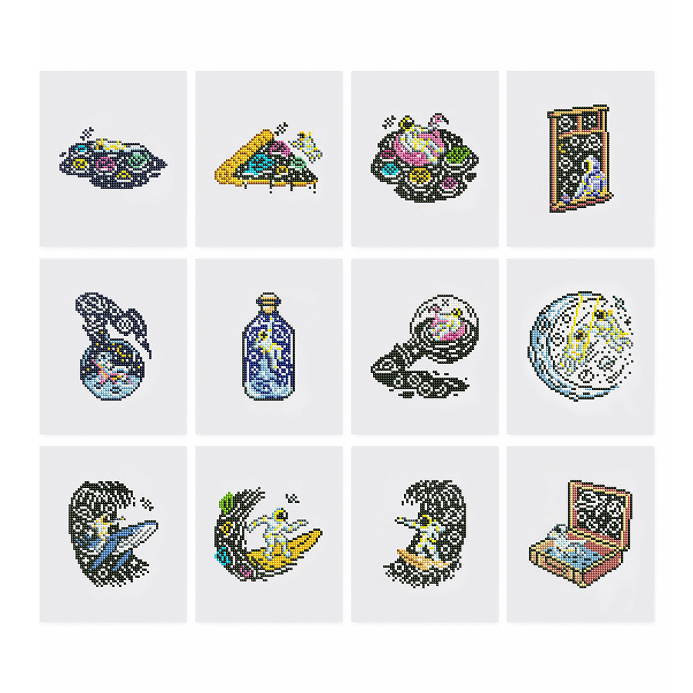 Astronauts and the Moon 12Pcs - Mini Diamond Painting Kit