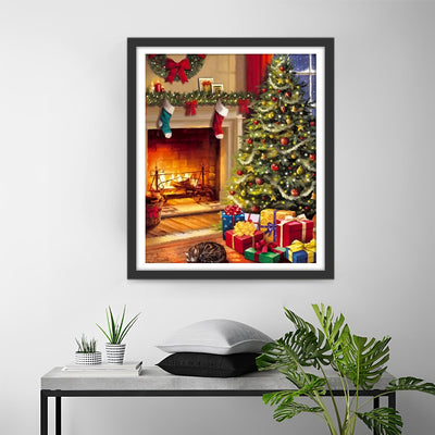 Christmas Tree and Gifts Diamond Painting