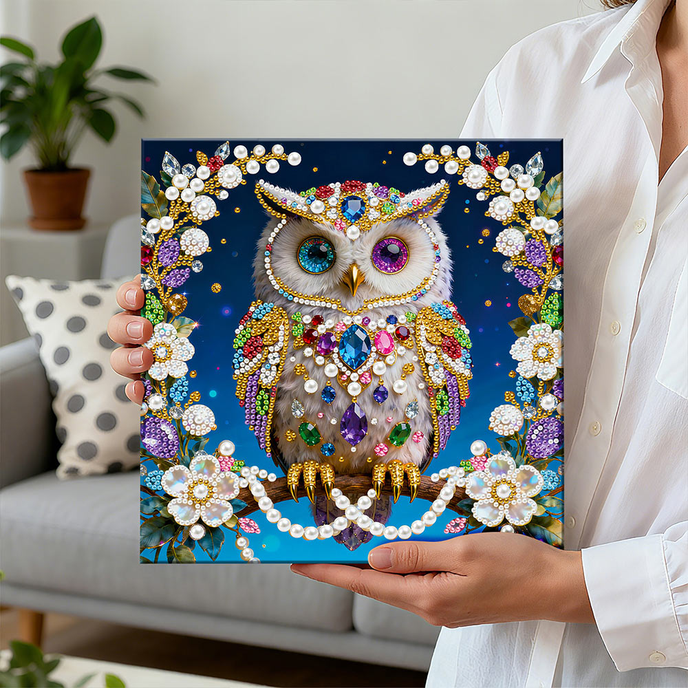 Diamond Painting | Pearl Painting | A Magnificent, Colorful Owl