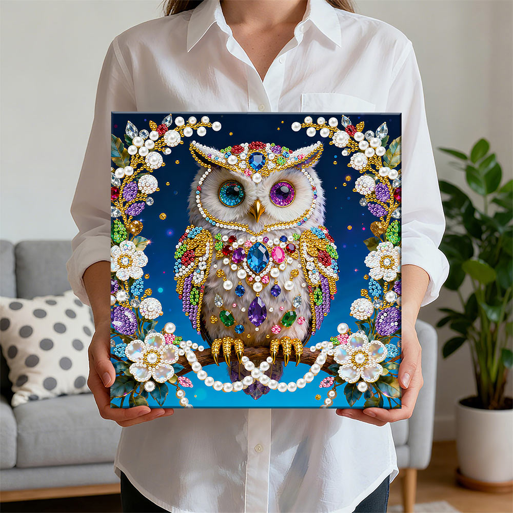 Diamond Painting | Pearl Painting | A Magnificent, Colorful Owl