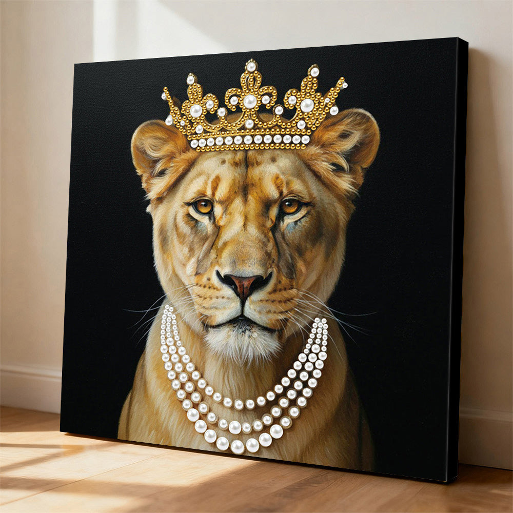 Diamond Painting | Pearl Painting | Female Lion Wearing a Crown