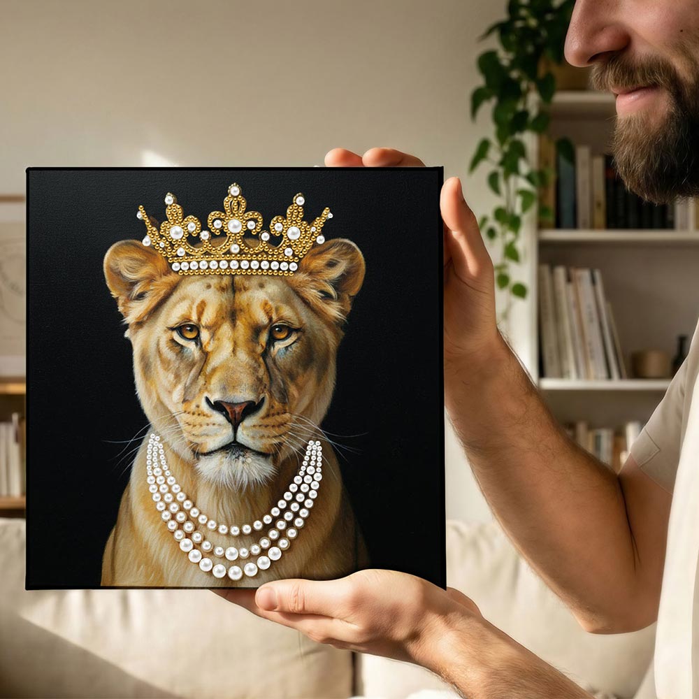 Diamond Painting | Pearl Painting | Female Lion Wearing a Crown