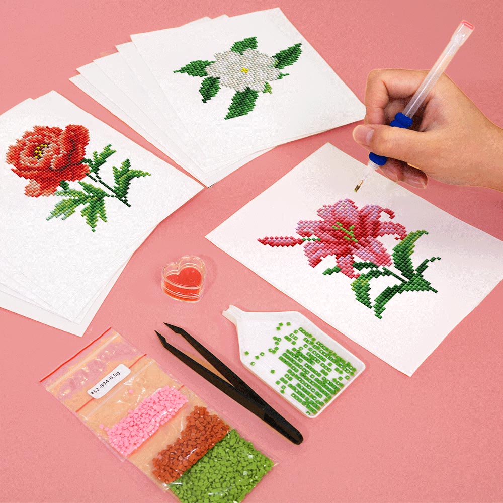 Different Varieties of Flowers 12Pcs - Mini Diamond Painting Kit