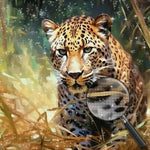 Leopard in Dry Grass Diamond Painting
