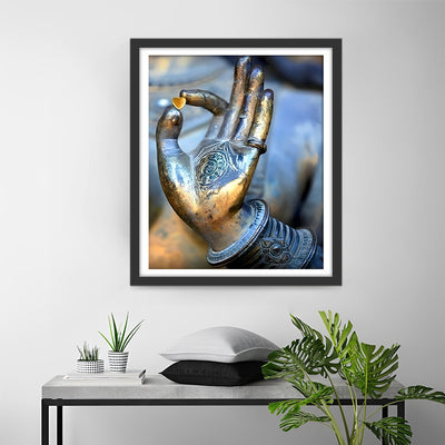 Love in the Hand of Buddha Statue Diamond Painting