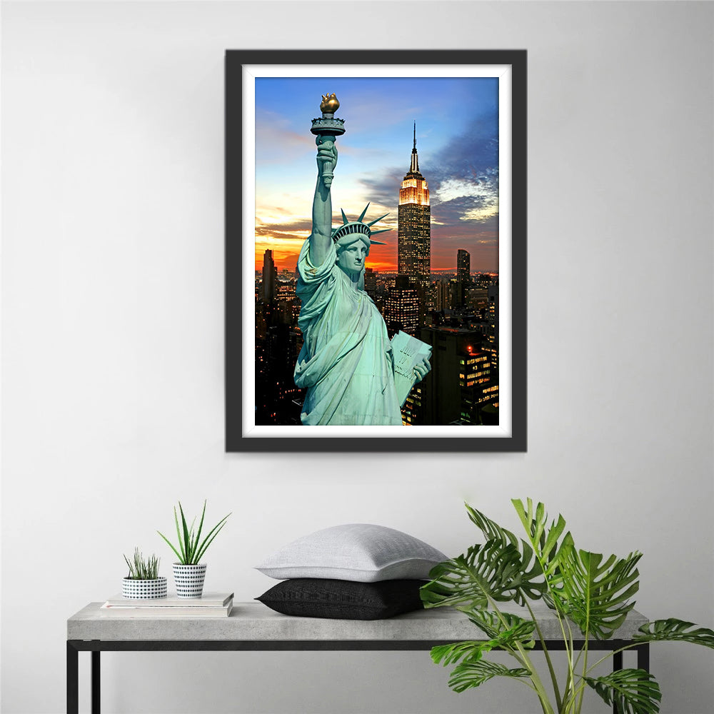 Statue of Liberty and Empire State Building Diamond Painting