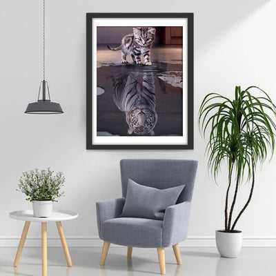 Kitten and Tiger in the Reflection Diamond Painting