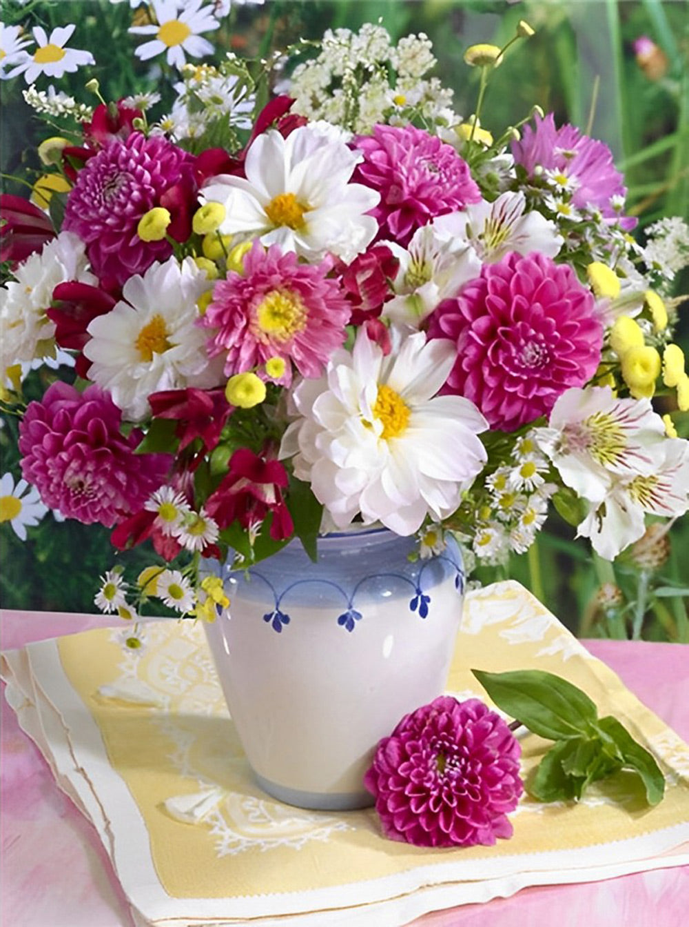 Bouquet of Pink and White Chrysanthemums Diamond Painting