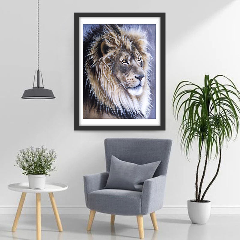 Golden Lion with Long Mane Diamond Painting