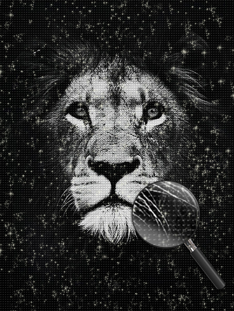 Wise Lion in White and Black 5D DIY Diamond Painting Kits