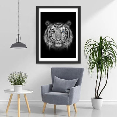 White Tiger with Round Face Diamond Painting