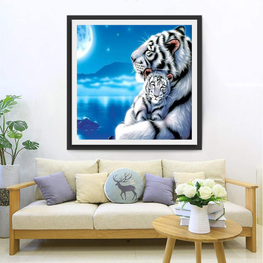 White Tiger and his Little Tiger Diamond Painting