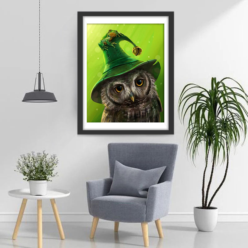 Owl in Green Wizard Hat Diamond Painting