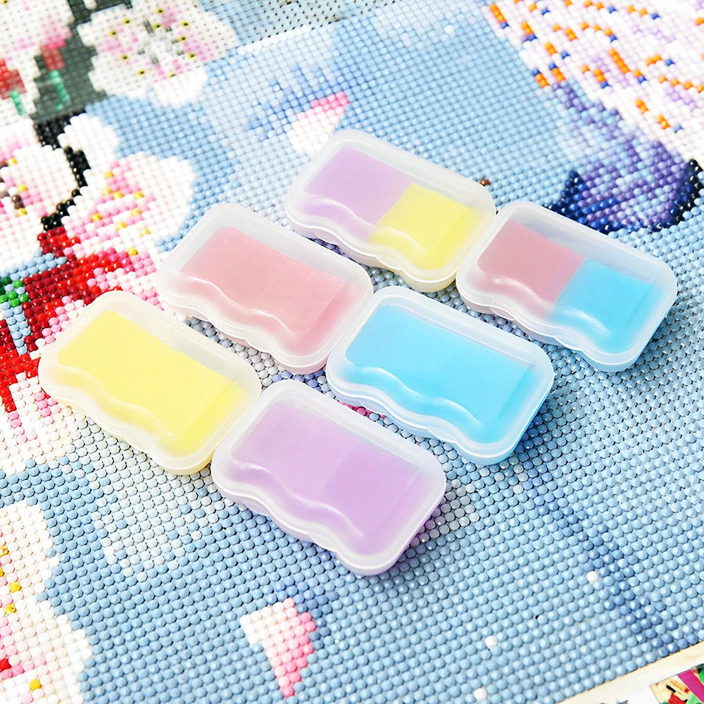 6/12 Waxes With Squiggly Storage Box