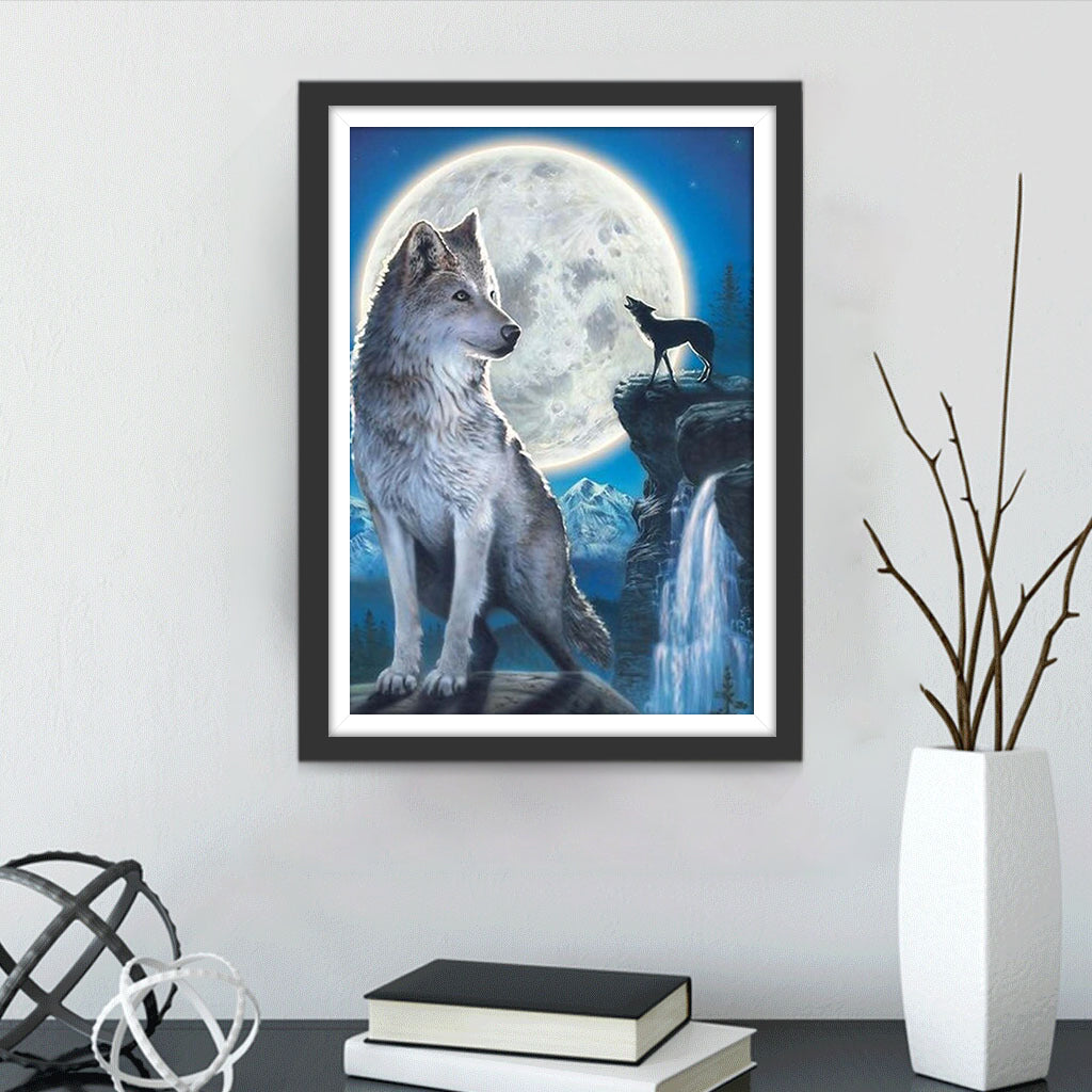 Wolves and Huge Clear Moon Diamond Painting